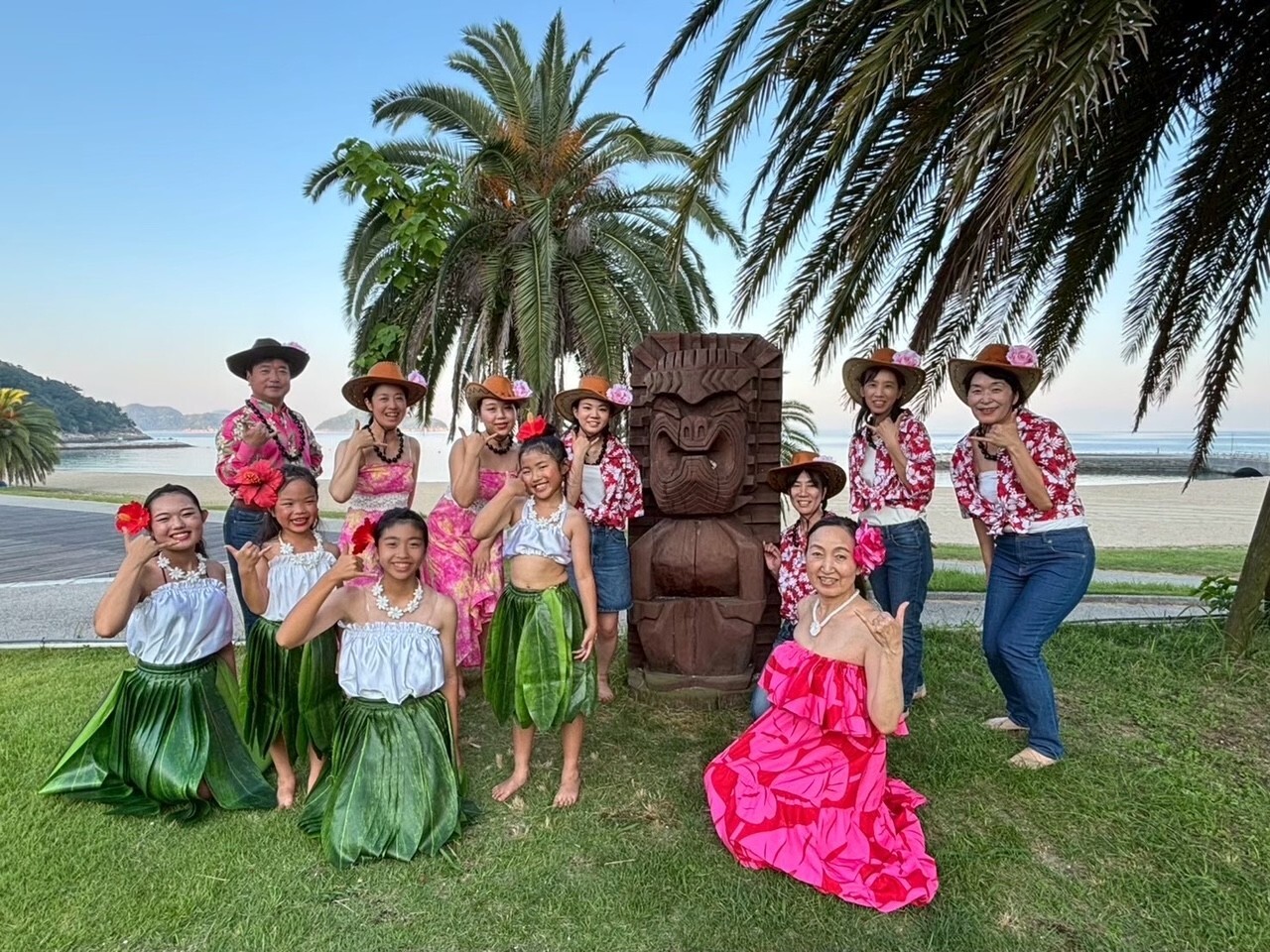 Hālau Nā Mea Hula Linolino