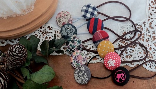 くるみボタンでヘアゴム作り