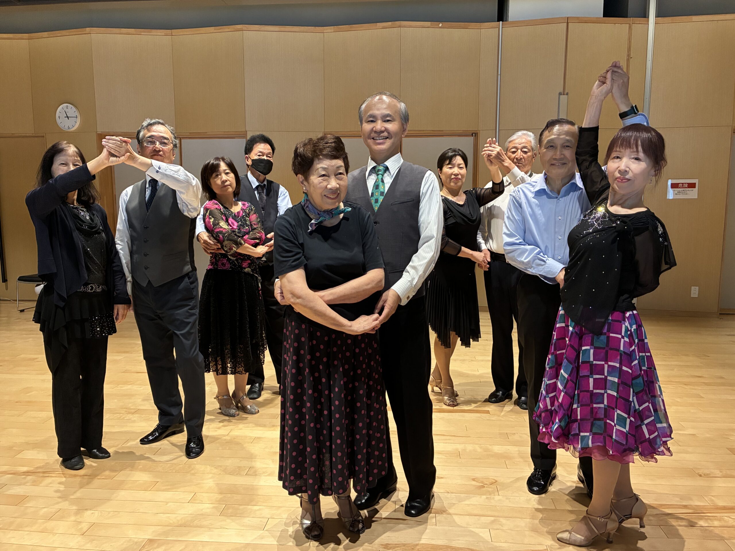 東広島社交ダンスサークル